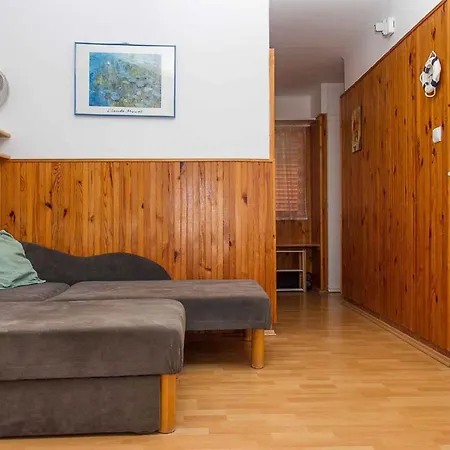 In - Balaton 18050 Дом отдыха Балатонберень