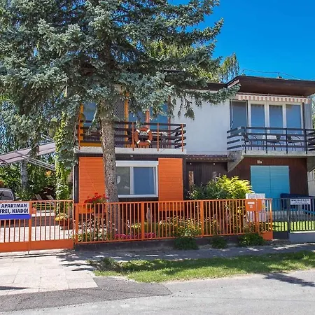 In Balatonbereny/balaton 18050 Holiday home