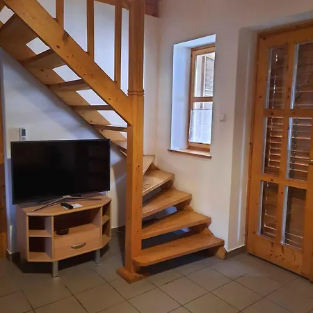 In - Balaton 18050 Балатонберень