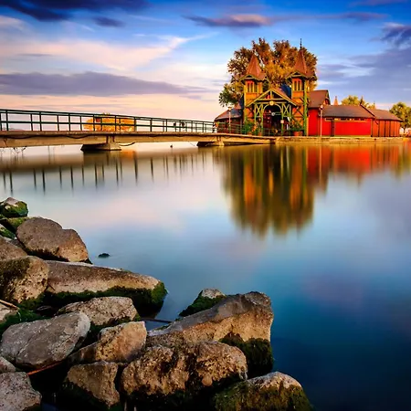 In - Balaton 18050 Nyaraló Balatonberény