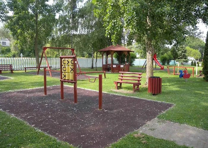 In - Balaton 18050 Balatonberény