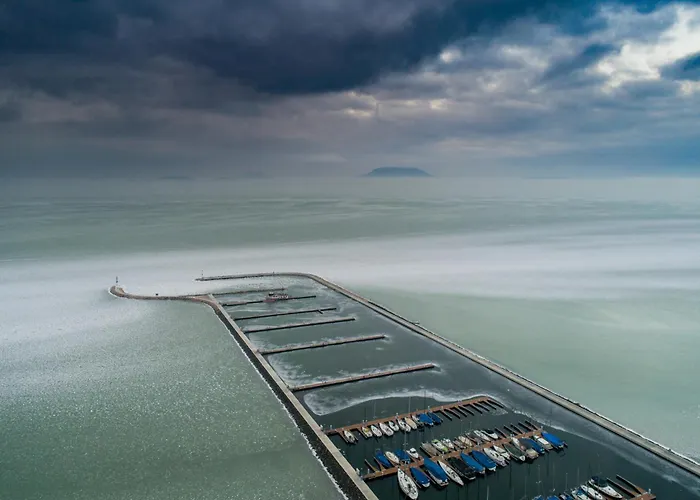 度假居 In - Balaton 18050 Balatonberény